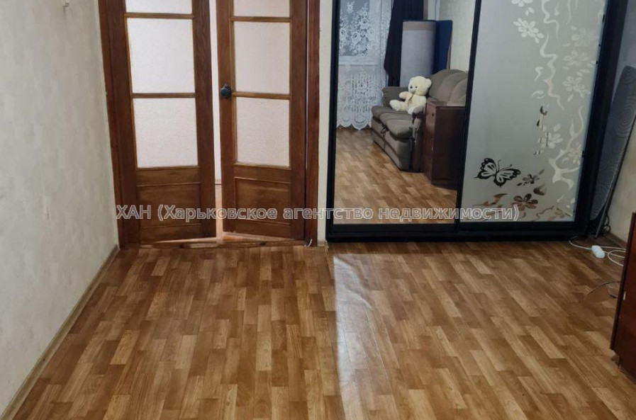 Продам квартиру, Яны Червоной ул. , 1  ком., 40.40 м², косметический ремонт 