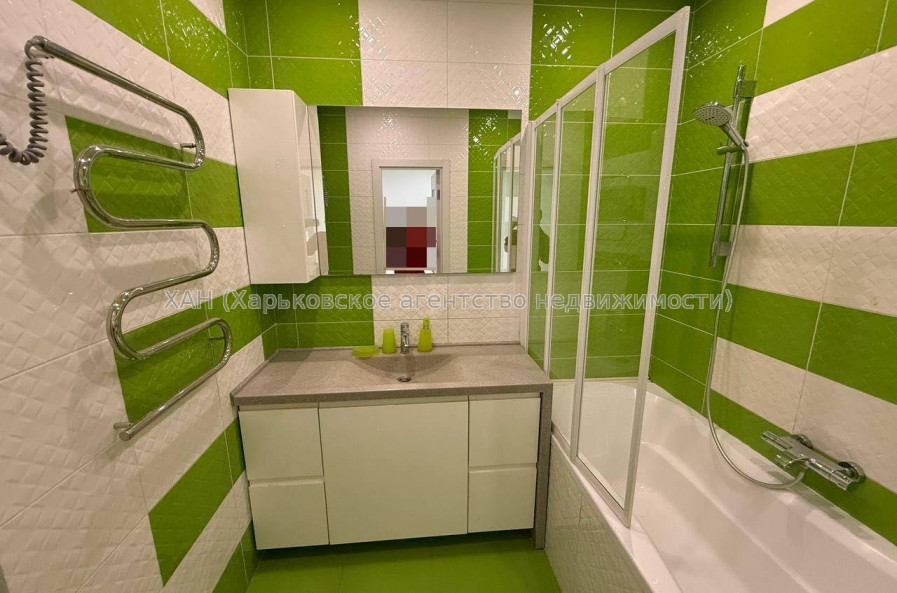 Продам квартиру, Мирослава Мисли ул. , 2  ком., 83 м², авторский дизайн 