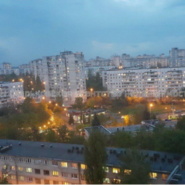 Продам квартиру, Мирослава Мисли ул. , 2  ком., 83 м², авторский дизайн 