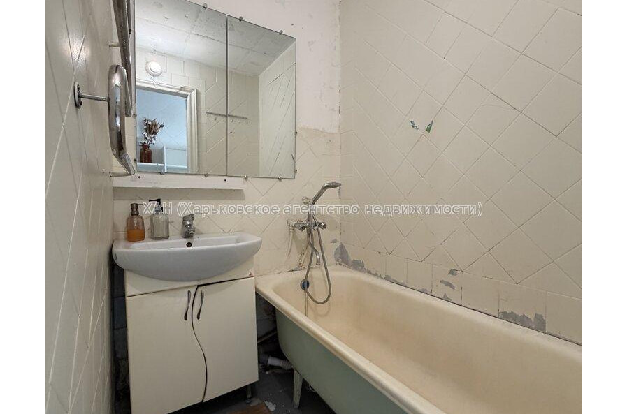 Продам квартиру, Большая Панасовская ул. , 2 кім., 45.70 м², капитальный ремонт 