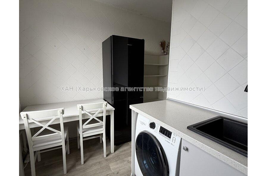 Продам квартиру, Большая Панасовская ул. , 2 кім., 45.70 м², капитальный ремонт 