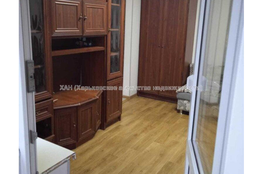 Продам квартиру, 23 Августа ул. , 1  ком., 26 м², косметический ремонт 