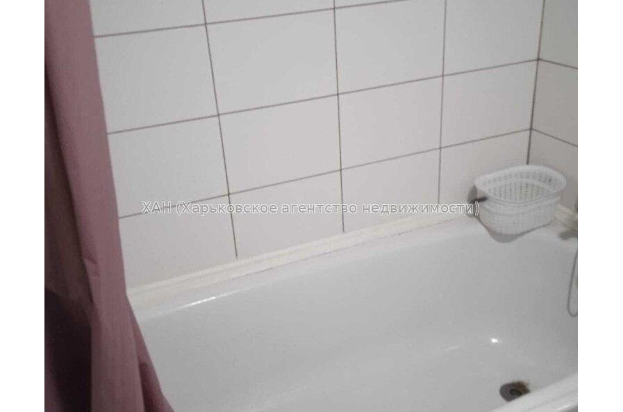 Продам квартиру, 23 Августа ул. , 1  ком., 26 м², косметический ремонт 