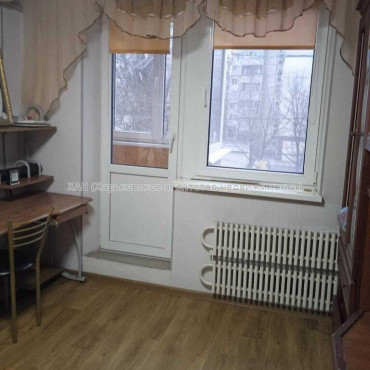 Продам квартиру, 23 Августа ул. , 1  ком., 26 м², косметический ремонт 