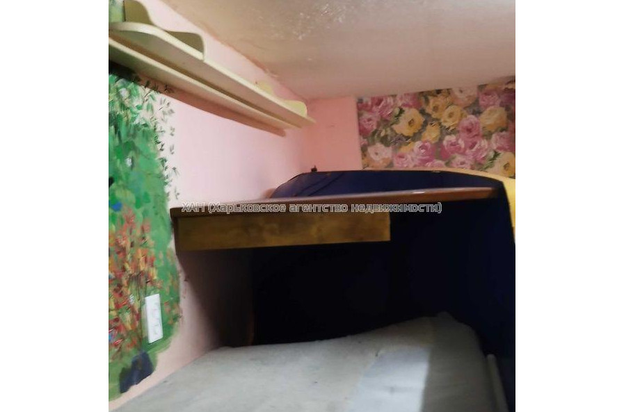 Продам квартиру, Индустриальный просп. , 1  ком., 14.50 м², косметический ремонт 