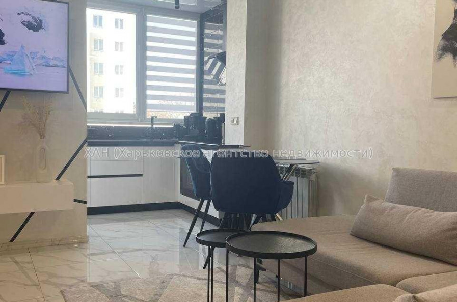 Продам квартиру, Мира ул. , 1 кім., 43.50 м², авторский дизайн 