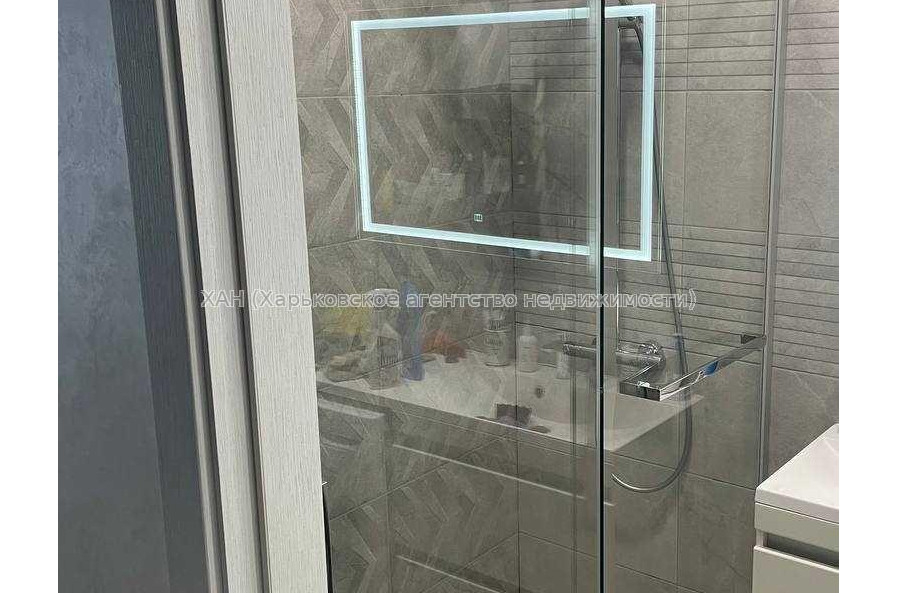 Продам квартиру, Мира ул. , 1 кім., 43.50 м², авторский дизайн 