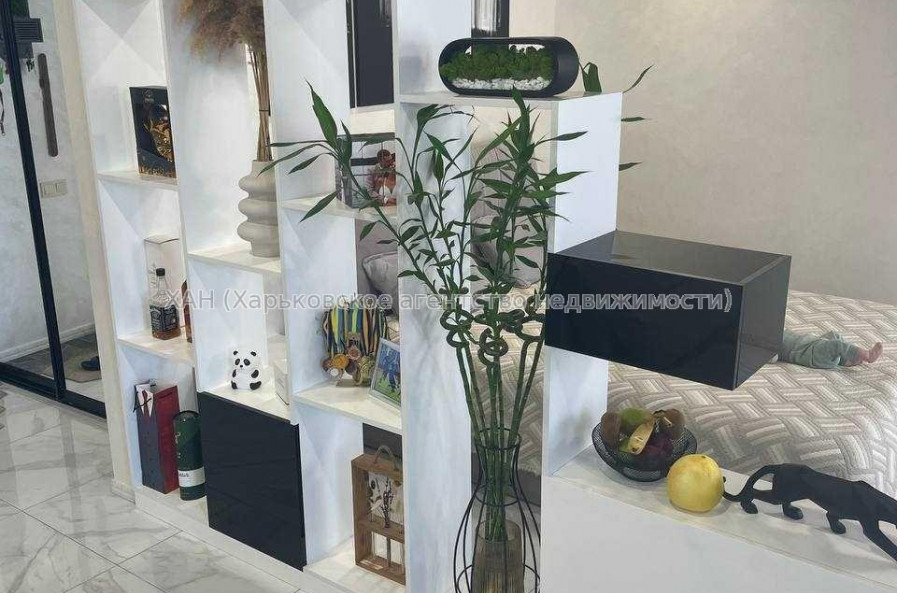 Продам квартиру, Мира ул. , 1 кім., 43.50 м², авторский дизайн 