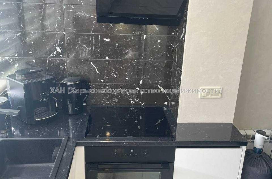 Продам квартиру, Мира ул. , 1 кім., 43.50 м², авторский дизайн 