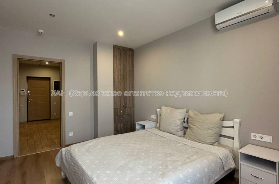 Продам квартиру, Льва Ландау просп. , 2  ком., 63.30 м², евроремонт 