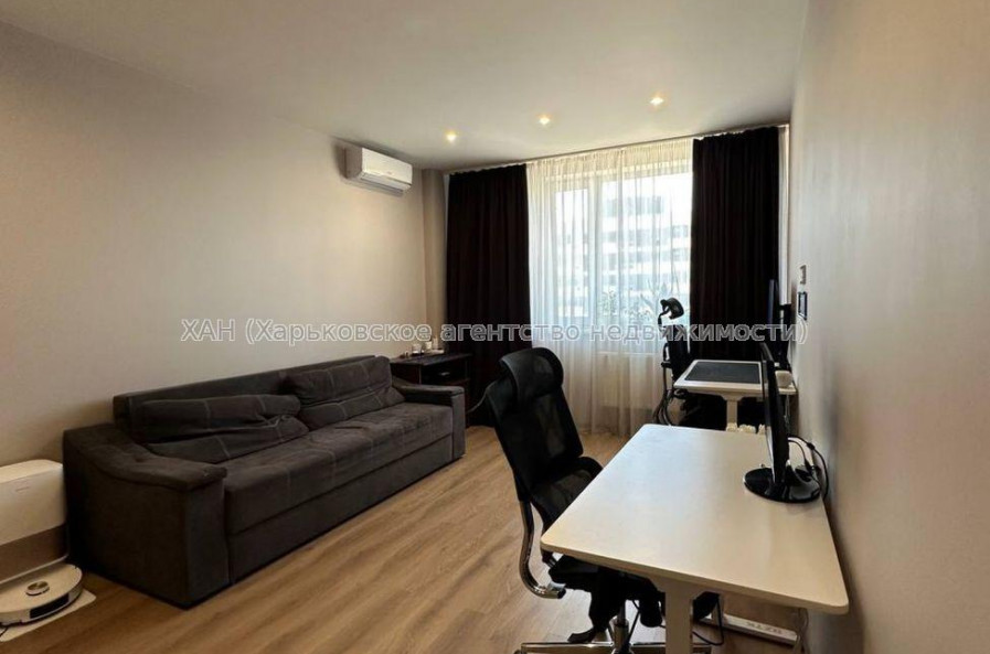 Продам квартиру, Льва Ландау просп. , 2  ком., 63.30 м², евроремонт 