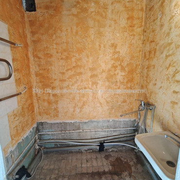 Продам квартиру, Людвига Свободы просп. , 2  ком., 56.80 м², без внутренних работ 