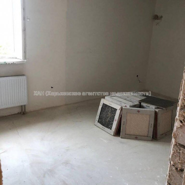 Продам квартиру, Ньютона ул. , 2  ком., 57 м², без внутренних работ 