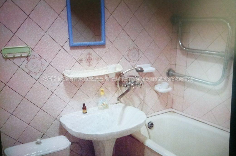 Продам квартиру, Верховский пер. , 2 кім., 42.50 м², советский ремонт 