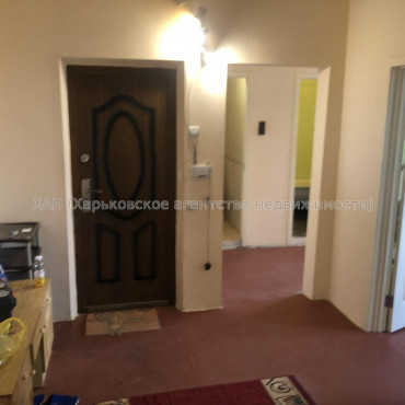 Продам квартиру, Волонтерская ул. , 3 кім., 72 м², косметический ремонт 