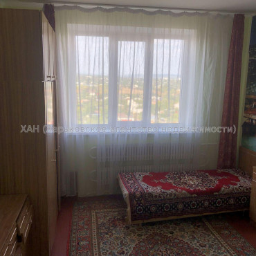 Продам квартиру, Волонтерская ул. , 3 кім., 72 м², косметический ремонт 