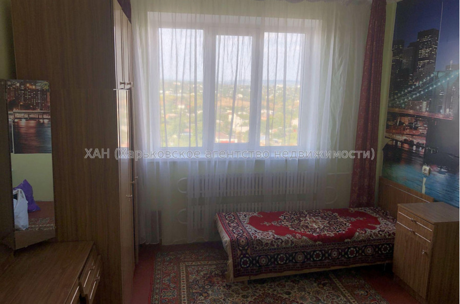 Продам квартиру, Волонтерская ул. , 3 кім., 72 м², косметический ремонт 