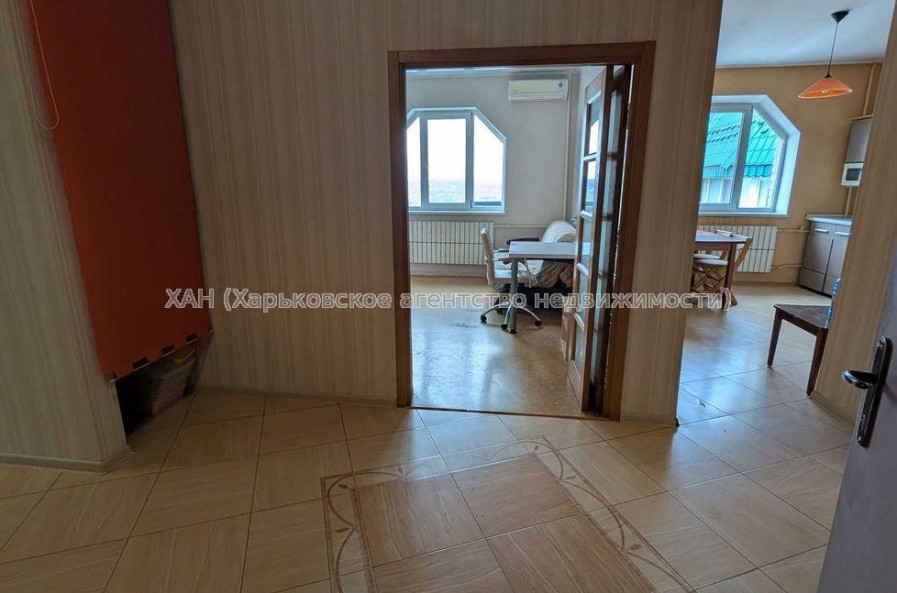 Продам квартиру, Академика Павлова ул. , 3 кім., 84.20 м², косметический ремонт 