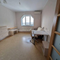 Продам квартиру, Академика Павлова ул. , 3 кім., 84.20 м², косметический ремонт 