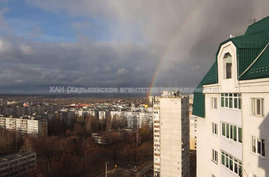 Продам квартиру, Академика Павлова ул. , 3 кім., 84.20 м², косметический ремонт 