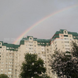 Продам квартиру, Академика Павлова ул. , 3 кім., 84.20 м², косметический ремонт