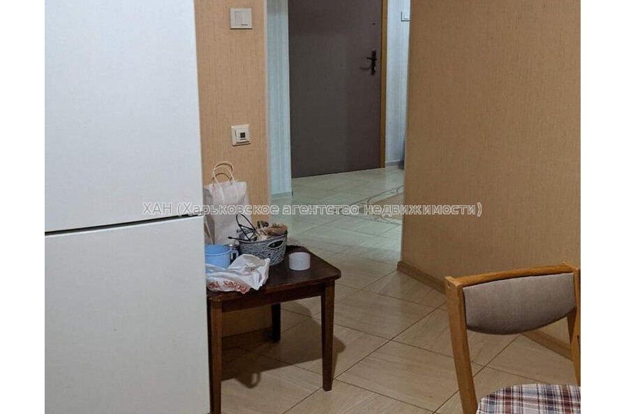 Продам квартиру, Академика Павлова ул. , 3  ком., 84.20 м², косметический ремонт 