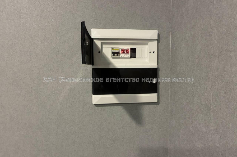 Продам квартиру, Победы просп. , 1 кім., 55.30 м², евроремонт 