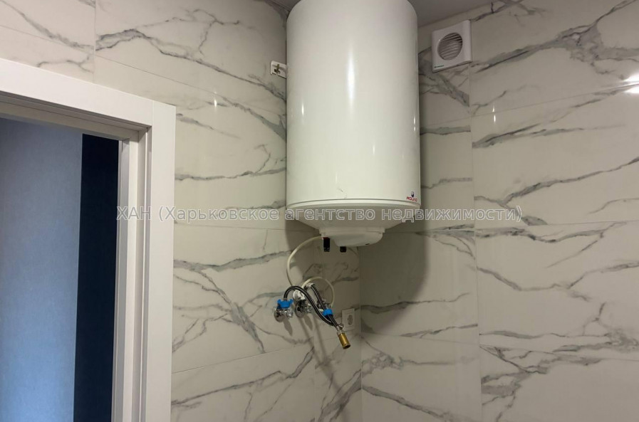 Продам квартиру, Победы просп. , 1 кім., 55.30 м², евроремонт 