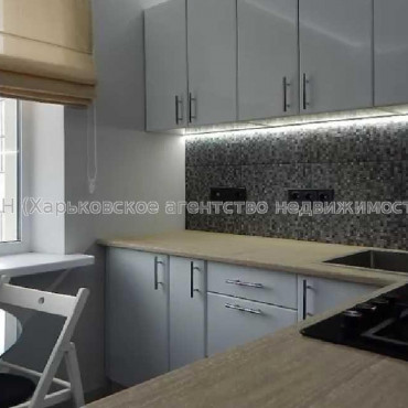 Продам квартиру, Монюшко ул. , 1  ком., 26 м², евроремонт 