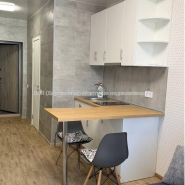 Продам квартиру, Шевченковский пер. , 1 кім., 19.90 м², капитальный ремонт 
