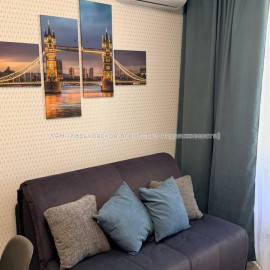 Продам квартиру, Шевченковский пер. , 1  ком., 19.90 м², капитальный ремонт