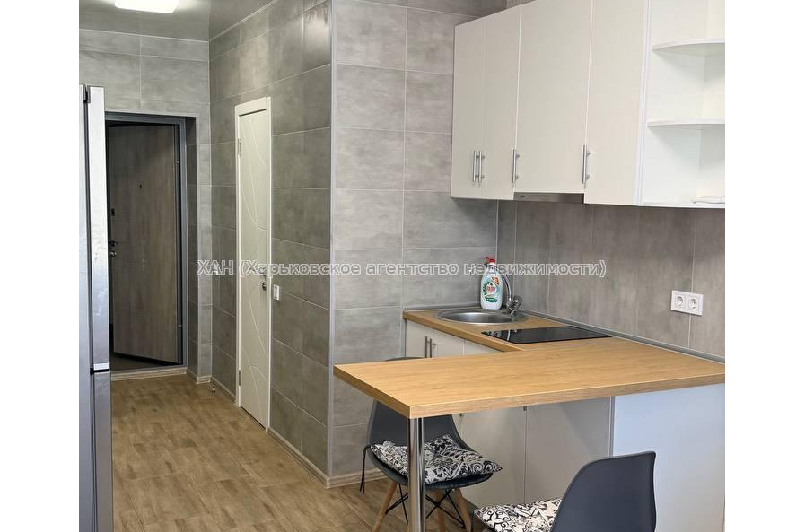 Продам квартиру, Шевченковский пер. , 1 кім., 19.90 м², капитальный ремонт 