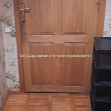 Продам квартиру, Героев Харькова просп. , 3  ком., 74 м², советский ремонт 