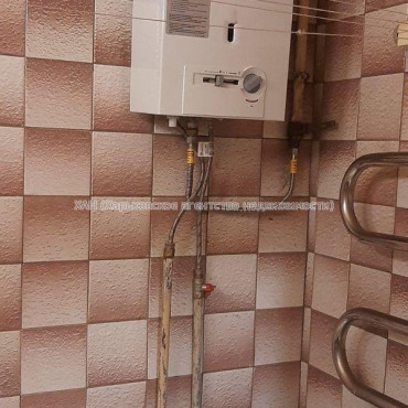 Продам квартиру, Героев Харькова просп. , 3  ком., 74 м², советский ремонт 