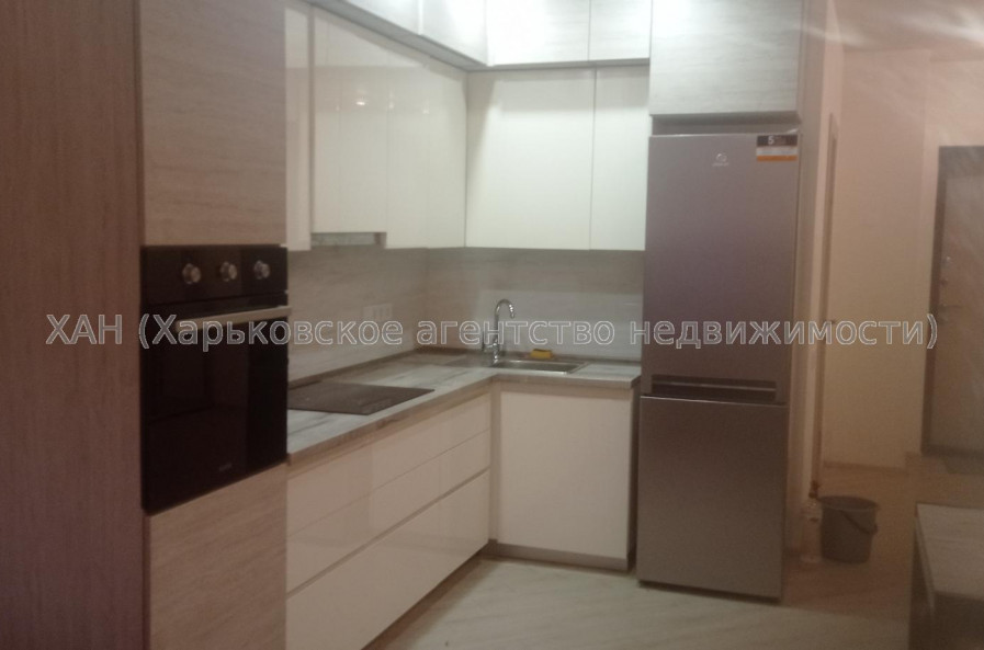 Сдам квартиру, Гвардейцев Широнинцев ул. , 70 , 2  ком., 48 м², евроремонт 