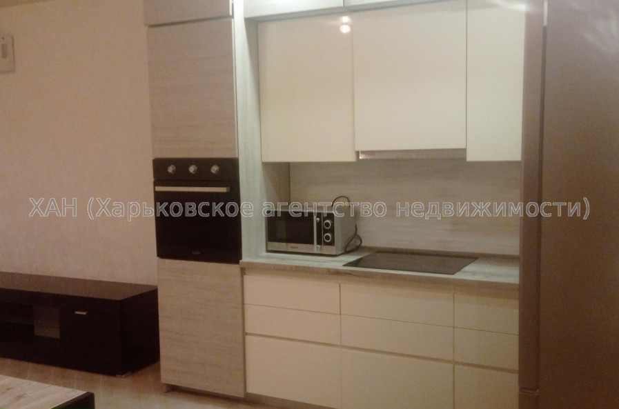 Сдам квартиру, Гвардейцев Широнинцев ул. , 70 , 2  ком., 48 м², евроремонт 