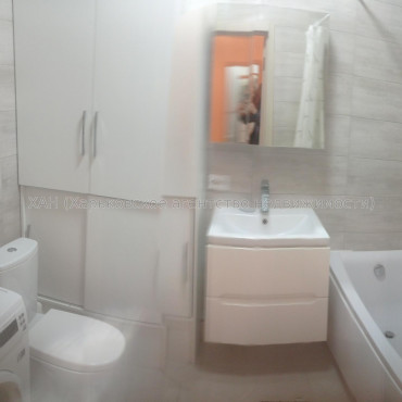 Сдам квартиру, Гвардейцев Широнинцев ул. , 70 , 2  ком., 48 м², евроремонт 