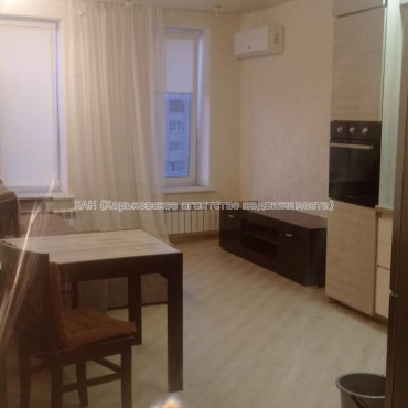 Сдам квартиру, Гвардейцев Широнинцев ул. , 70 , 2  ком., 48 м², евроремонт 