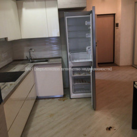 Сдам квартиру, Гвардейцев Широнинцев ул. , 72 , 2  ком., 48 м², евроремонт