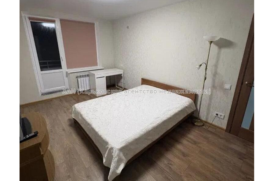 Продам квартиру, Науки просп. , 1 кім., 36 м², евроремонт 