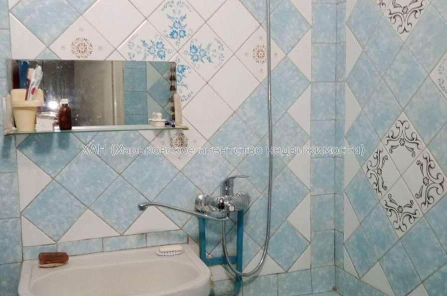 Продам квартиру, Шариковая ул. , 2 кім., 45.70 м², советский ремонт 