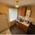 Продам квартиру, Защитников Неба ул. , 1  ком., 33 м², капитальный ремонт 