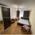 Продам квартиру, Защитников Неба ул. , 1  ком., 33 м², капитальный ремонт 