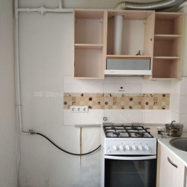 Здам квартиру, Непокоренных ул. , 1 кім., 35 м², косметический ремонт