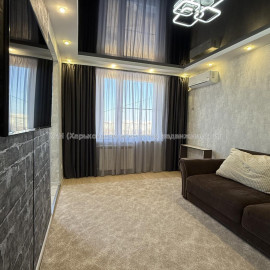 Продам квартиру, Тракторостроителей просп. , 63 , 3  ком., 65 м², капитальный ремонт