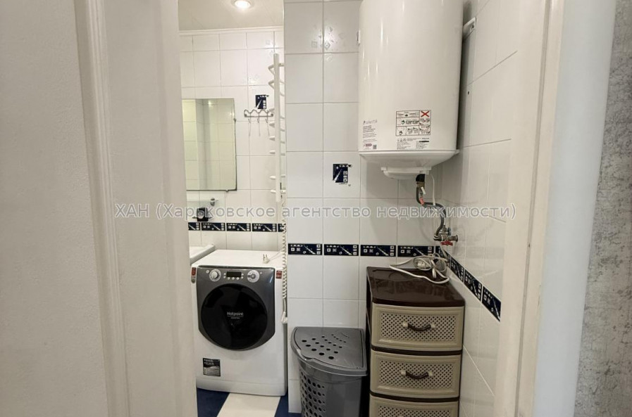 Продам квартиру, Тракторостроителей просп. , 63 , 3 кім., 65 м², капитальный ремонт 