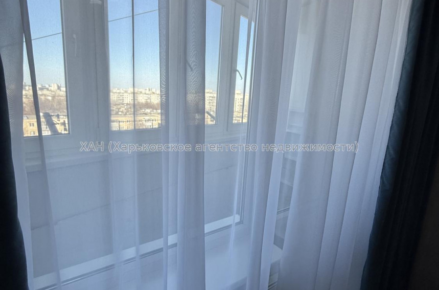 Продам квартиру, Тракторостроителей просп. , 63 , 3 кім., 65 м², капитальный ремонт 