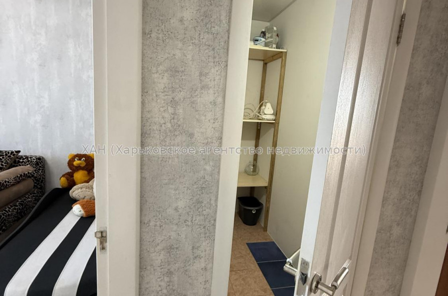 Продам квартиру, Тракторостроителей просп. , 63 , 3 кім., 65 м², капитальный ремонт 