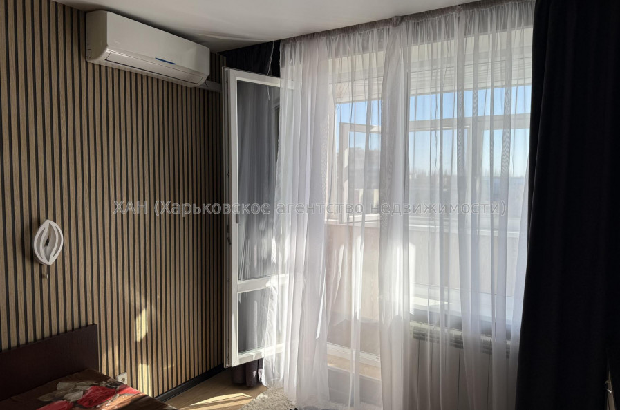 Продам квартиру, Тракторостроителей просп. , 63 , 3 кім., 65 м², капитальный ремонт 