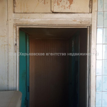 Продам квартиру, Тракторостроителей просп. , 2 кім., 45 м², без ремонта 